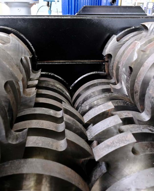 BROYEURS À QUATRE ARBRES