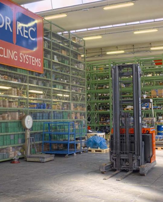 Entrepôt de pièces détachées