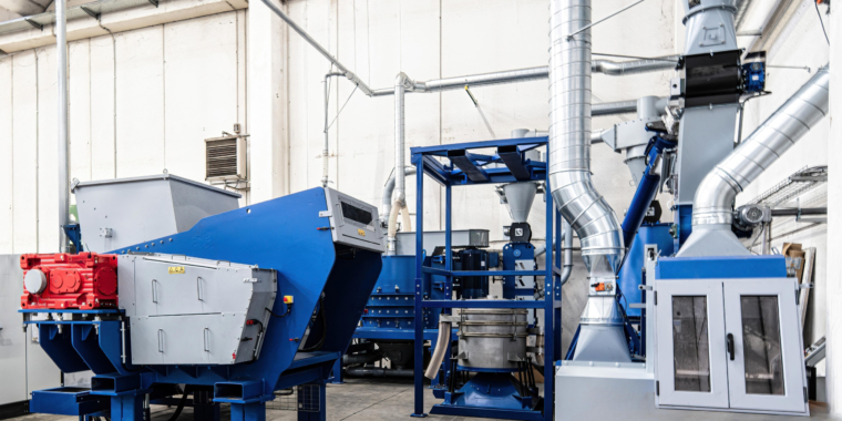INSTALLATION DE RECYCLAGE DE CÂBLES ÉLECTRIQUES : INNOVATION ET DURABILITÉ AVEC LES SOLUTIONS FOR REC