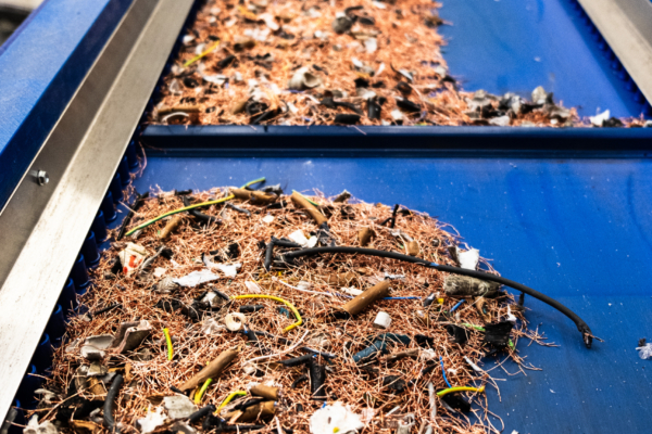 Output_cables_first_shredding (3)